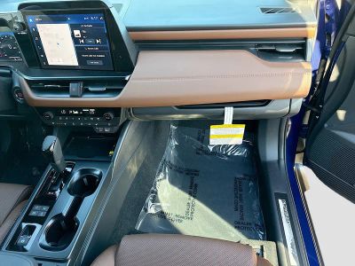 2026 Subaru Outback — photo 16 view