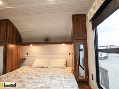 2025 Forest River RV Shockwave - Photo 16