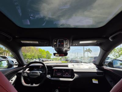2026 Dodge Charger — photo 11 view