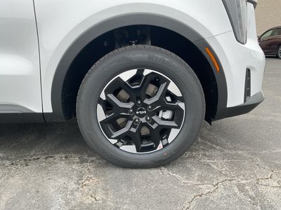 2026 Kia Sorento — photo 16 view