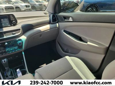 2021 Hyundai Tucson — photo 18 view