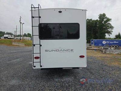 2027 Heartland Sundance — photo 7 view
