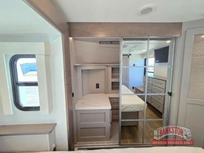 2026 Paradigm 340RL — photo 37 view