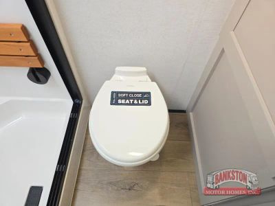 2026 Paradigm 340RL — photo 28 view
