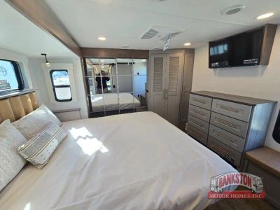 2026 Paradigm 340RL — photo 33 view