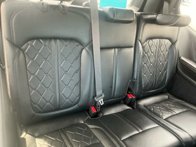 2024 Jeep Grand Wagoneer — photo 18 view