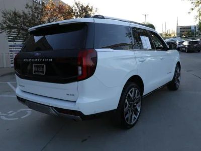 2025 Ford Expedition — interior view
