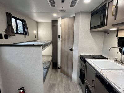 2026 Kz Rv Sportsmen 130BH - Photo 7