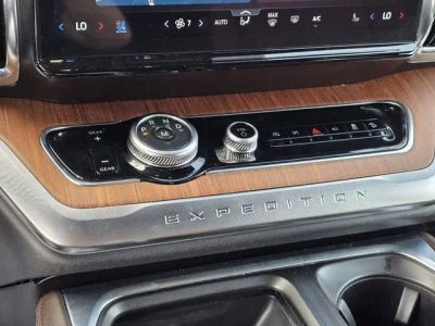 2025 Ford Expedition - Photo 24