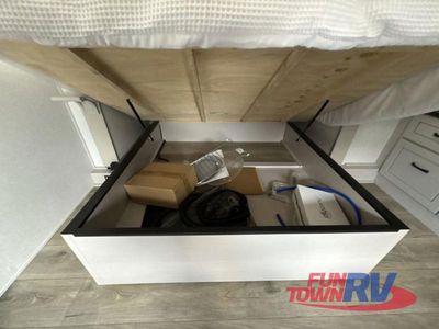 2026 Jayco North Point - Photo 42