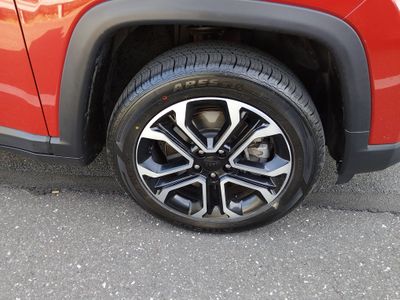 2023 Jeep Compass — photo 10 view