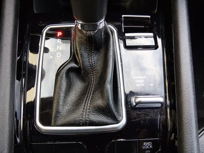 2023 Jeep Compass — photo 18 view