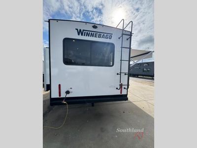 2026 Winnebago Thrive - Photo 5