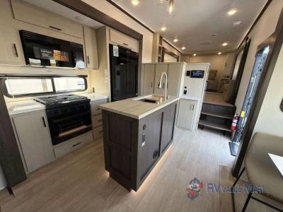 2027 Forest River RV Cherokee Arctic Wolf — photo 27 view