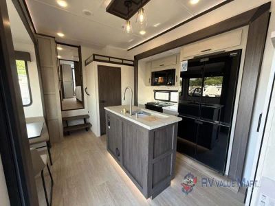 2027 Forest River RV Cherokee Arctic Wolf — photo 23 view