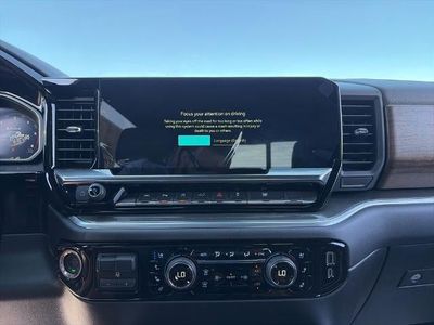 2026 Chevrolet Silverado 1500 — photo 12 view