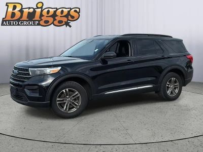 2023 Ford Explorer — side profile view