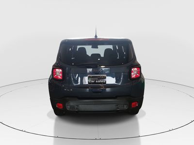 2023 Jeep Renegade - Photo 6