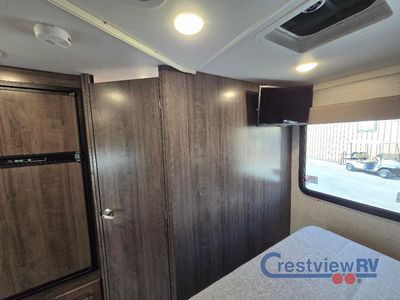 2025 Winnebago Minnie Winnie - Photo 20