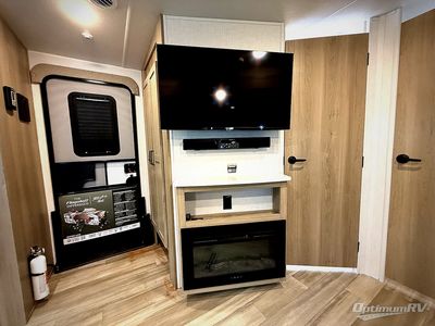 2024 Forest River Flagstaff Super Lite - Photo 14