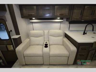 2023 Coachmen RV Mirada - Photo 27
