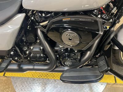 2025 Harley-Davidson FLHX - Street Glide — photo 12 view
