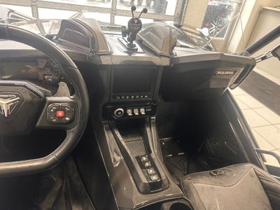 2025 Slingshot Slingshot R - AutoDrive - Photo 6