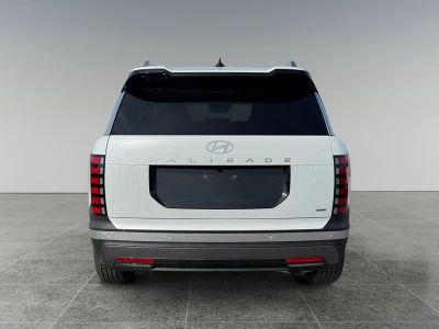 2026 Hyundai Palisade — interior view