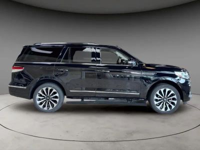 2024 Lincoln Navigator — rear three-quarter view