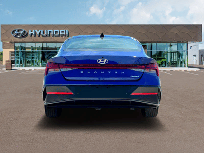 2025 Hyundai Elantra - Photo 42