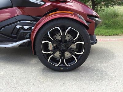 2025 Can-Am Spyder RT Limited Platine Wheels - Photo 9