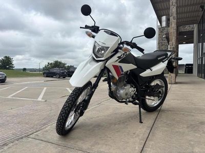 2025 Honda XR150L - Photo 1