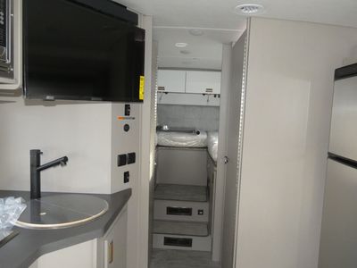 2026 Winnebago Navion - Photo 5