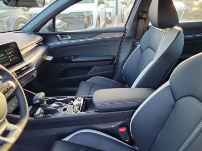 2026 Kia K5 — photo 8 view