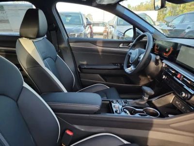 2026 Kia K5 — photo 32 view