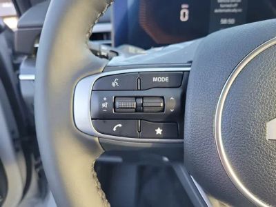 2026 Kia K5 — photo 11 view
