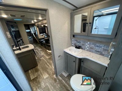 2020 Keystone RV Outback Ultra Lite - Photo 25