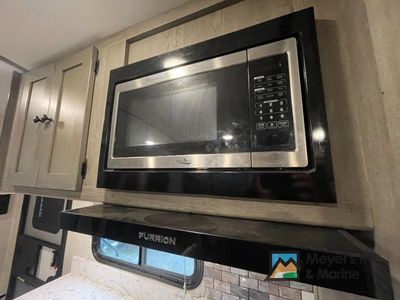 2020 Keystone RV Outback Ultra Lite - Photo 18