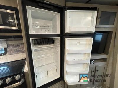 2020 Keystone RV Outback Ultra Lite - Photo 17