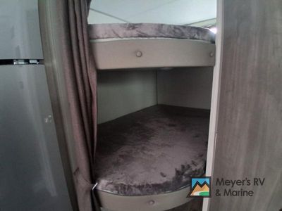 2026 Coachmen RV Catalina Summit Series 7 - Photo 13