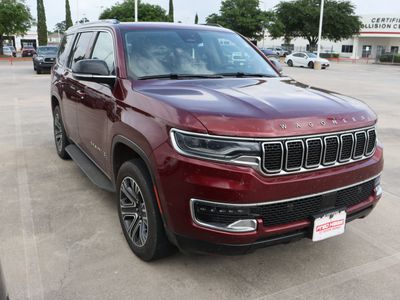 2023 Jeep Wagoneer - Photo 2