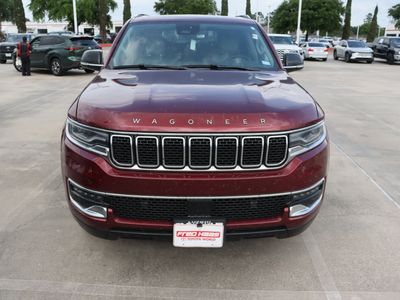 2023 Jeep Wagoneer - Photo 4
