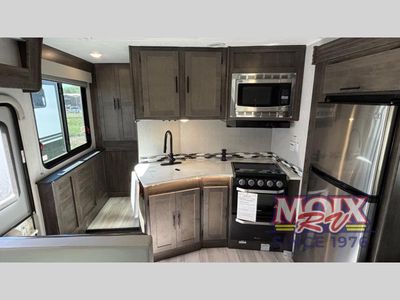 2023 Coachmen RV Leprechaun - Photo 24
