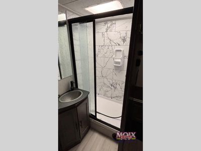 2023 Coachmen RV Leprechaun - Photo 34