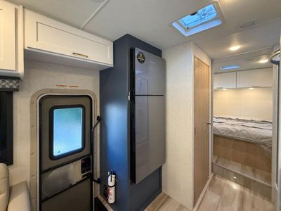 2026 Thor Motor Coach Quantum - Photo 13