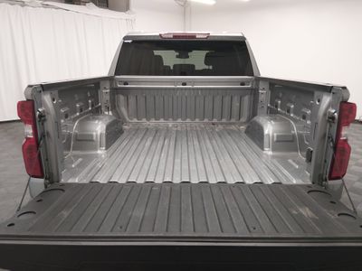 2025 Chevrolet Silverado 1500 — photo 11 view