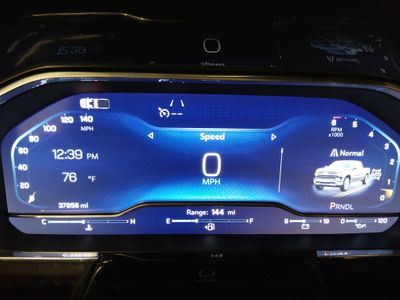 2025 Chevrolet Silverado 1500 — photo 14 view