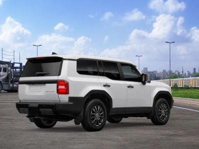 2026 Toyota Land Cruiser - Photo 12