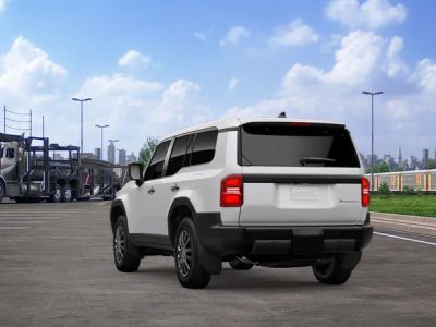 2026 Toyota Land Cruiser - Photo 9