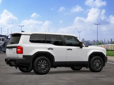 2026 Toyota Land Cruiser - Photo 13